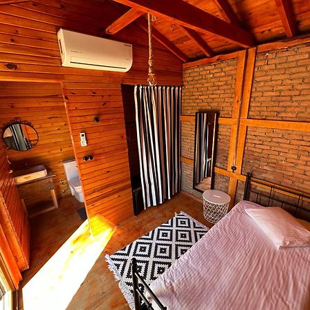 Otantik Tas Ev Bed & Breakfast Dalaman Eksteriør bilde