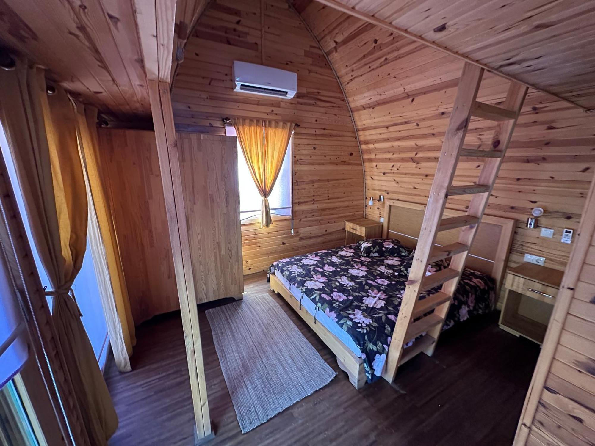 Otantik Tas Ev Bed & Breakfast Dalaman Eksteriør bilde
