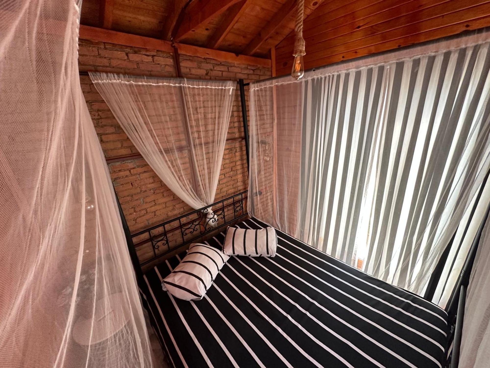 Otantik Tas Ev Bed & Breakfast Dalaman Eksteriør bilde