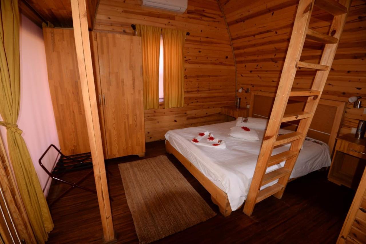 Otantik Tas Ev Bed & Breakfast Dalaman Eksteriør bilde