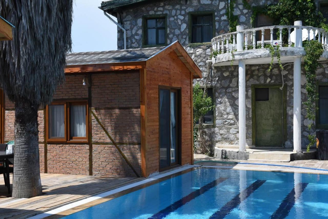 Otantik Tas Ev Bed & Breakfast Dalaman Eksteriør bilde